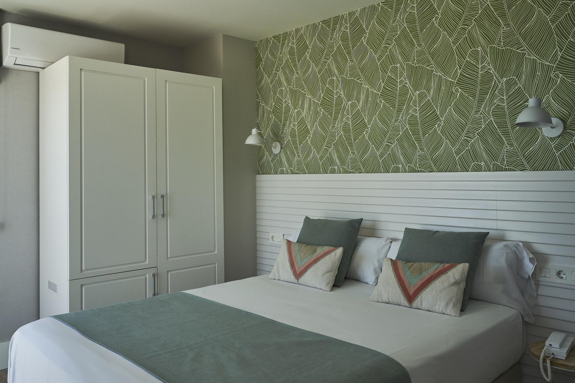 Seaborn Salou Hotel Bagian luar foto