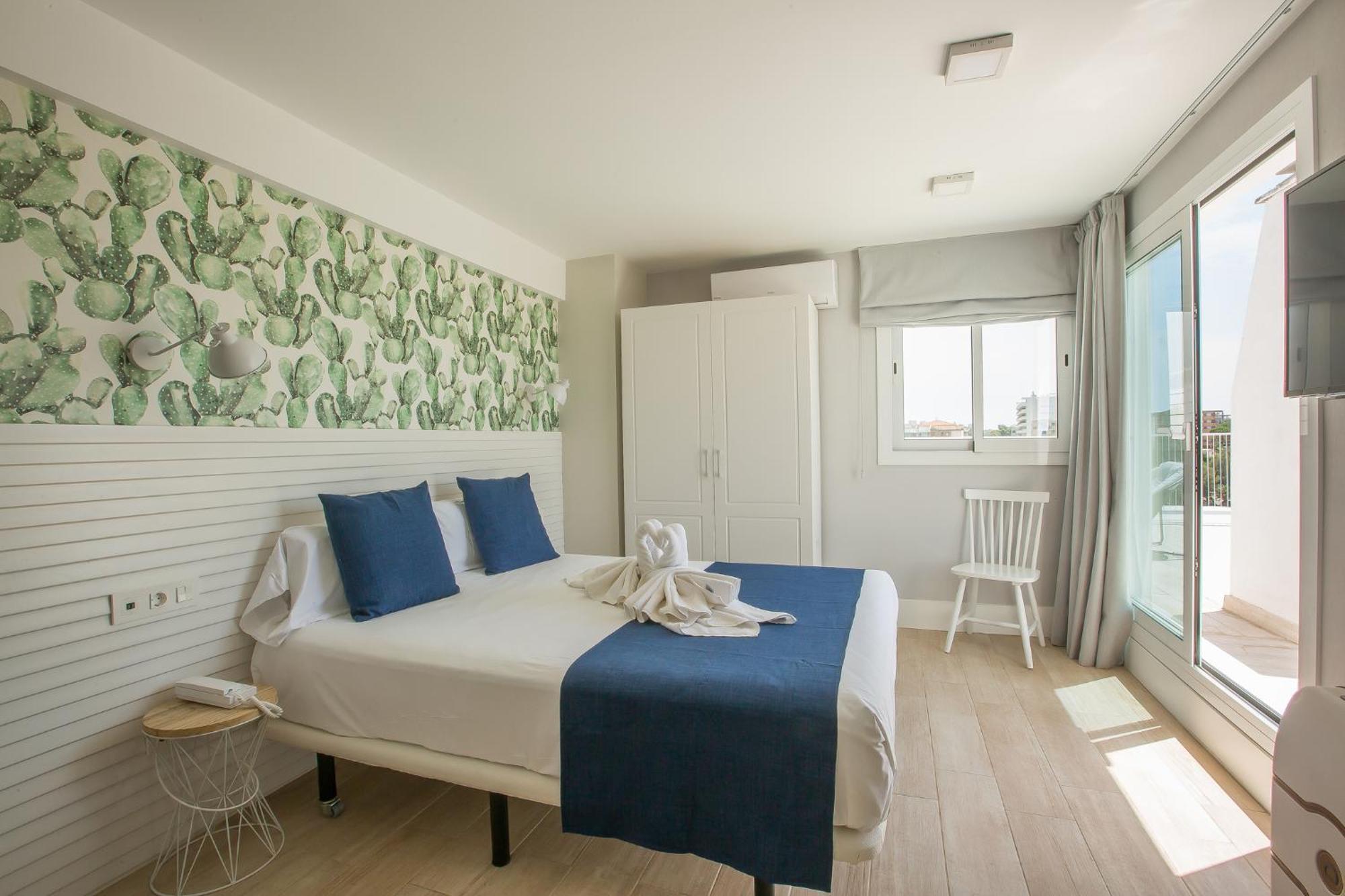 Seaborn Salou Hotel Bagian luar foto